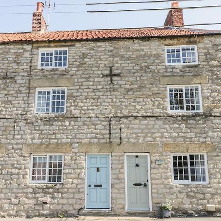 Crooked Cottage Kirkbymoorside Bagian luar foto