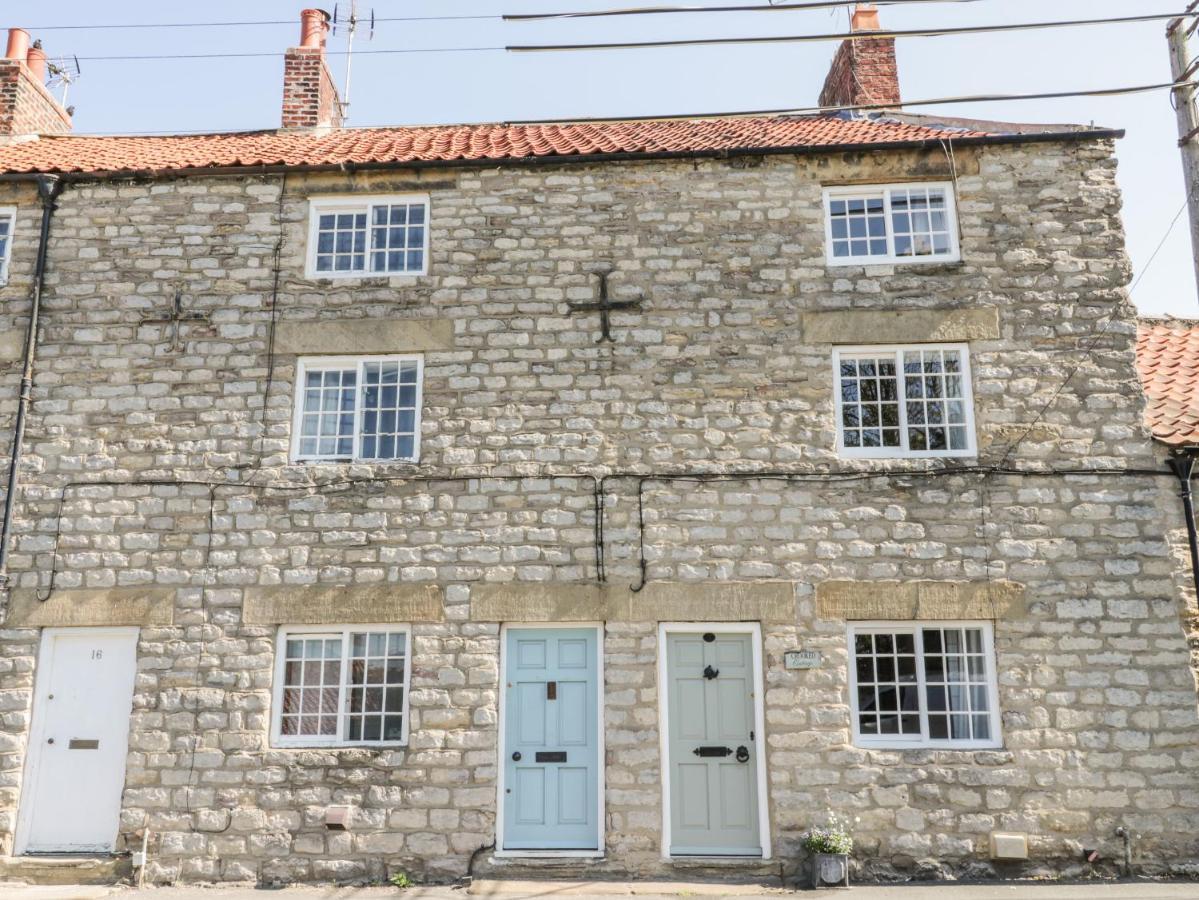 Crooked Cottage Kirkbymoorside Bagian luar foto