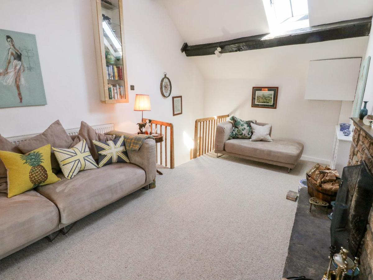 Crooked Cottage Kirkbymoorside Bagian luar foto
